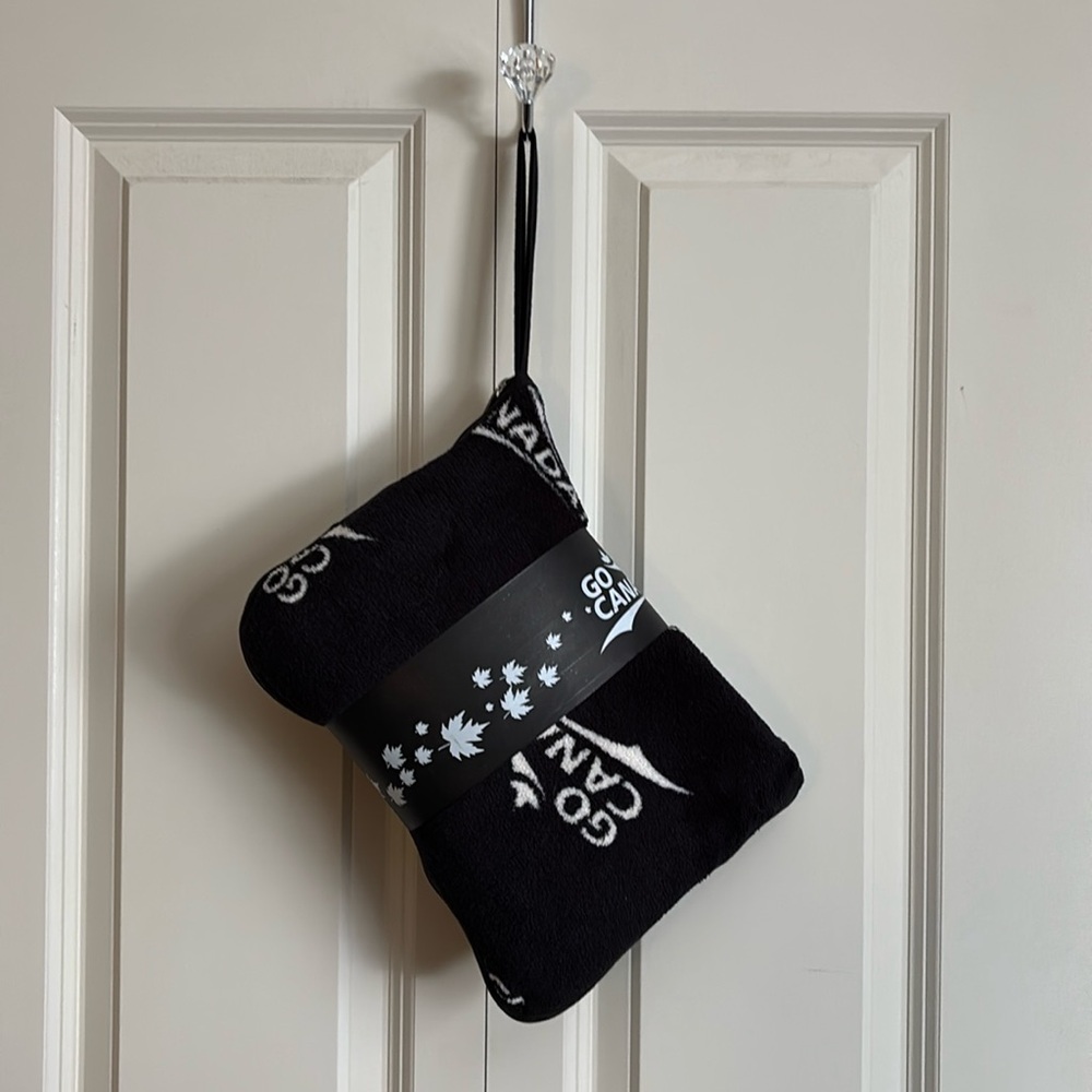 LUG Nap sac travel blanket/pillow set